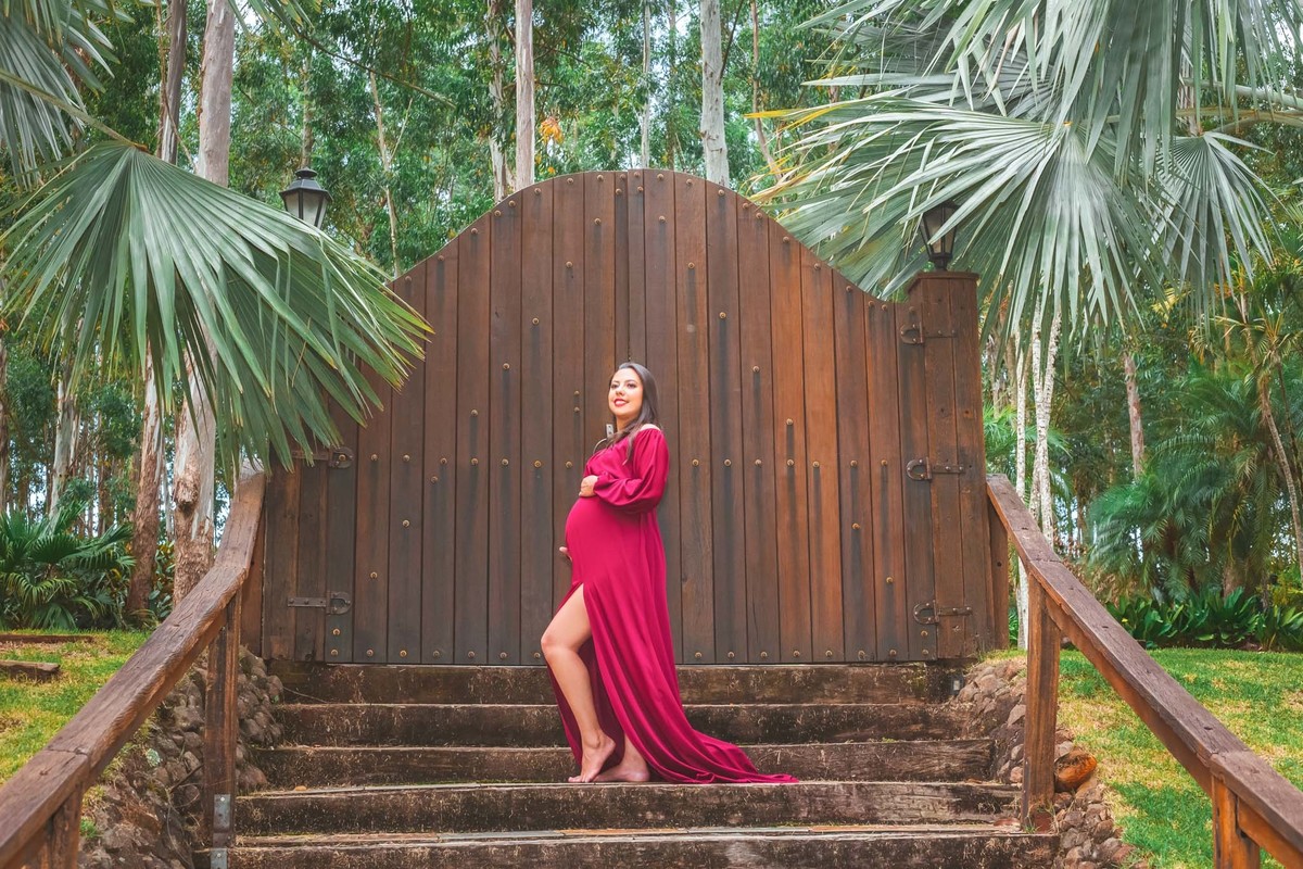 Suellen oliveira.
entrada eden garden.