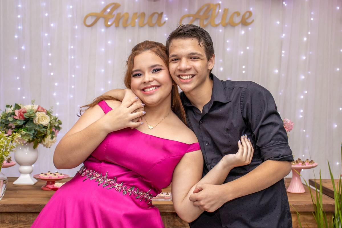 Suellen Oliveira.
melhor amigo.