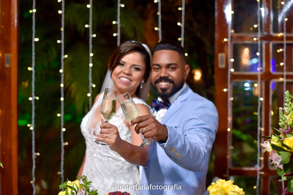 mesa-de-decoração,brinde,cerimonialista,painel-de-fundo,decoração,fotos-de-casamento,fotografo-em-campinas