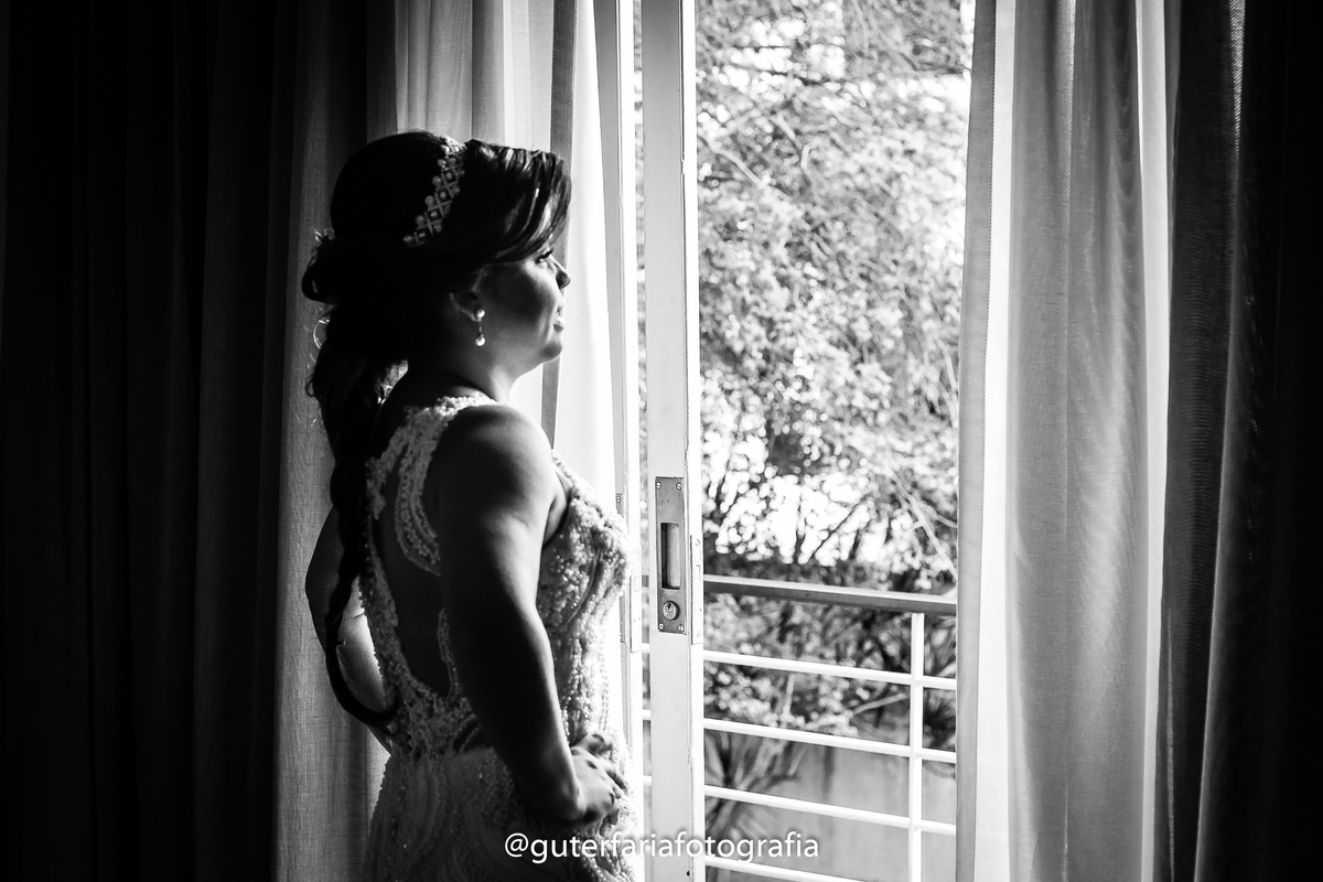 make-da-noiva,vestido-de-noiva,tiara-de-noiva,fotografia-de-casamento.