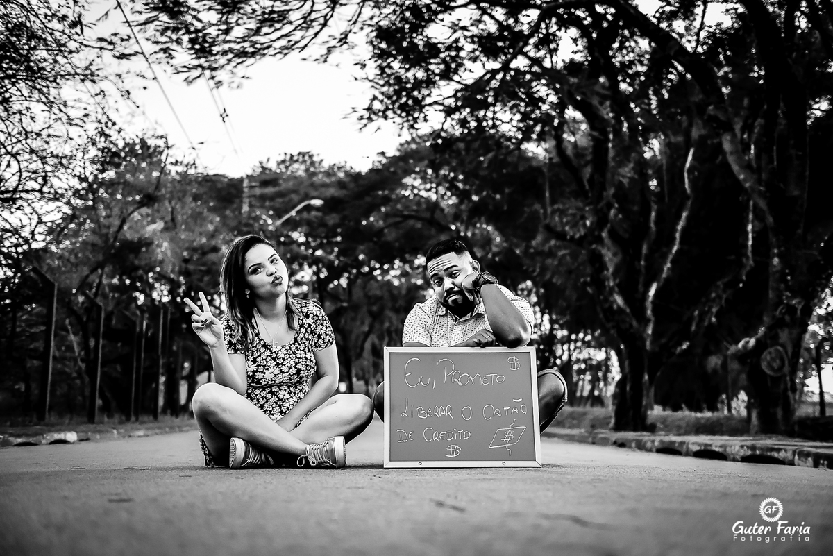 ensaio, ensaio casal, pre wedding, noivos, fotos, fotografo, fotografia, guter, paulinia, campinas. lindos, amor, sessão, namoro, noivado, casamento, casar, noiva, noivo, book, casal, alegria, vila antiga, estrada, parque, save the date, Swiss park