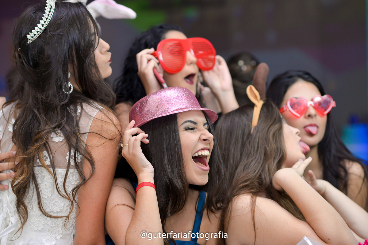 Mesa 15 anos, mesa do bolo de 15 anos, festa de 15 anos, decoração 15 anos, Fotógrafo 15 anos, Fotógrafo de 15 anos em Paulínia, Fotógrafo de 15 anos em Campinas. Buffet, Decoração, Decorador, Cerimonial. Buffet Imagem. Ensaio 15 anos. Valsa 15 anos.