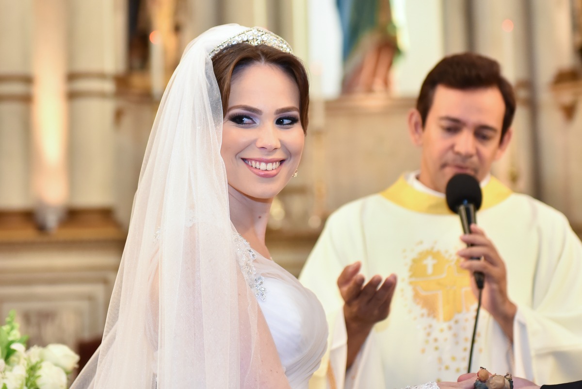 Casamento, noiva, vestido de noiva, aguinaldos, salão, dia da noiva, linda, VESTIDO, ENTRADA DA NOIVA, bolo, aldo silvestre, buffet imagem, paulínia, dj, pista, dança, igreja rosário, Paulínia, buquê
