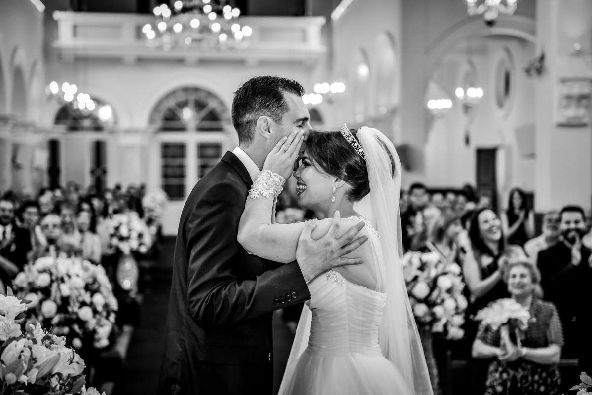 Casamento, noiva, vestido de noiva, aguinaldos, salão, dia da noiva, linda, VESTIDO, ENTRADA DA NOIVA, bolo, aldo silvestre, buffet imagem, paulínia, dj, pista, dança, igreja rosário, Paulínia, buquê