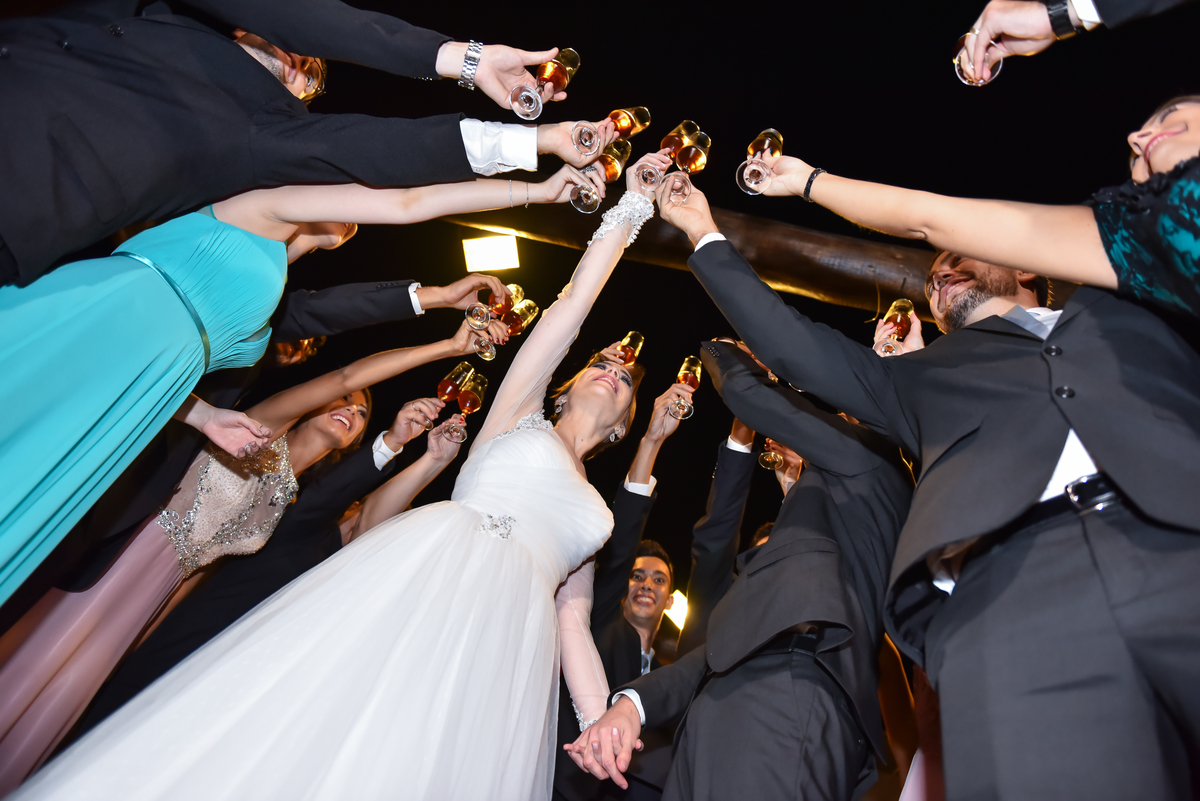 Casamento, noiva, vestido de noiva, aguinaldos, salão, dia da noiva, linda, VESTIDO, ENTRADA DA NOIVA, bolo, aldo silvestre, buffet imagem, paulínia, dj, pista, dança, igreja rosário, Paulínia, buquê, espaço supremo