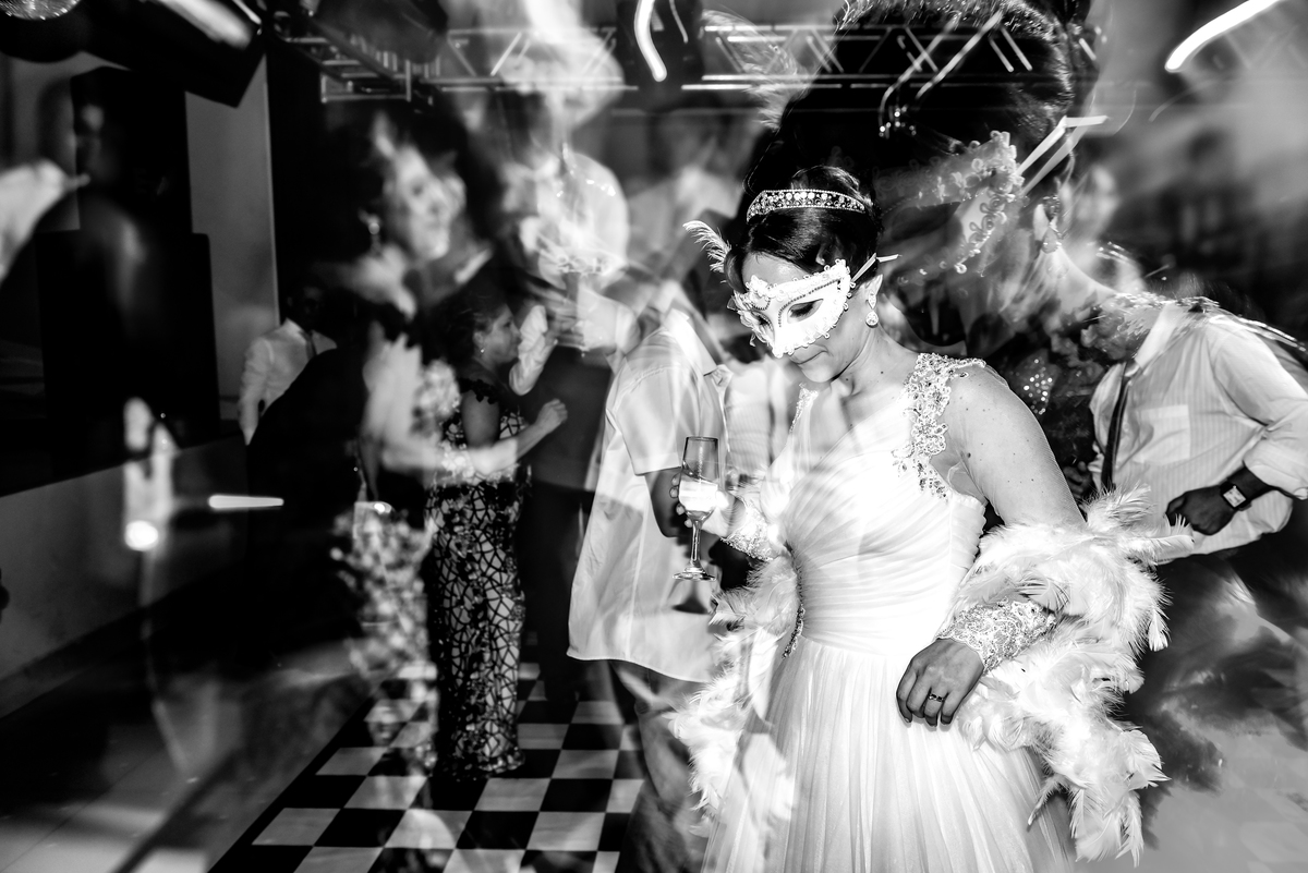 Casamento, noiva, vestido de noiva, aguinaldos, salão, dia da noiva, linda, VESTIDO, ENTRADA DA NOIVA, bolo, aldo silvestre, buffet imagem, paulínia, dj, pista, dança, igreja rosário, Paulínia, buquê, espaço supremo, escola de samba