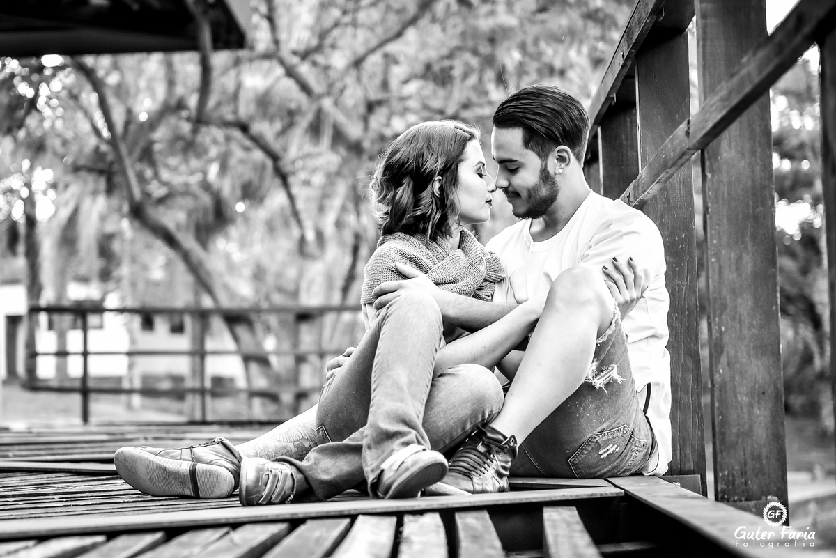 ensaio, ensaio casal, pre wedding, noivos, fotos, fotografo, fotografia, guter, paulinia, campinas. lindos, amor, sessão, namoro, noivado, casamento, casar, noiva, noivo, look, book, pq ecológico, casal, alegria, corriso, espontânea, expontâneo, divertido