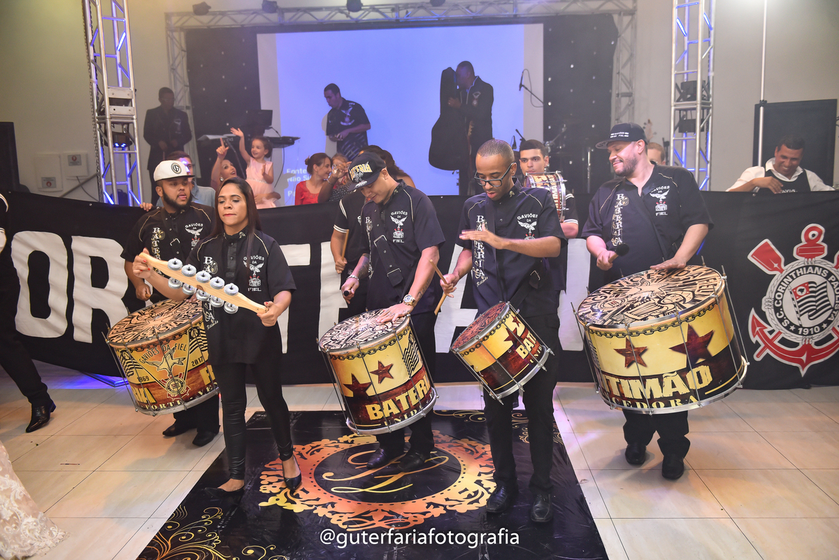 escola-de-samba-gavioes, fiel, casamento,amor,paixao
