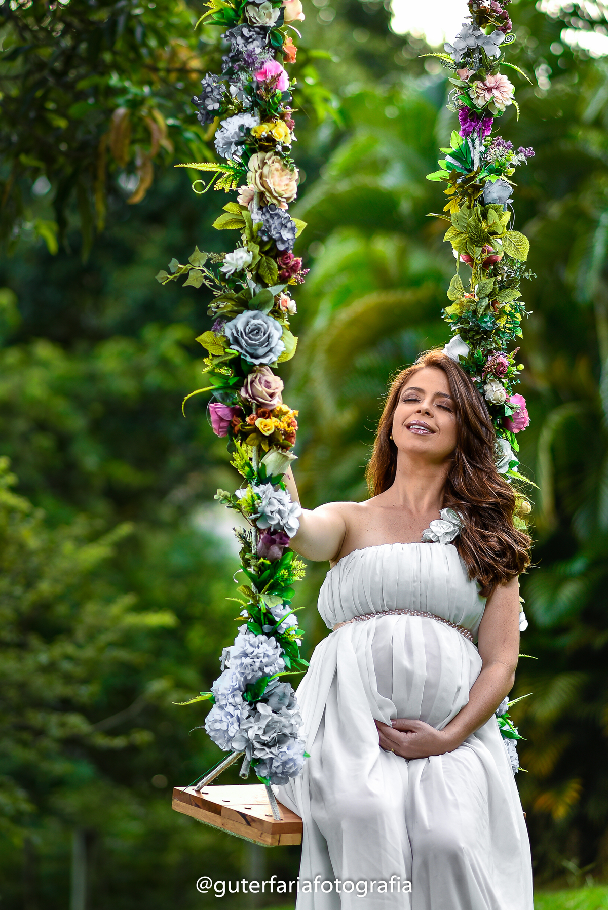 Gestante no balanço, balanço, ensaio gestante, gestante, balanço, ensaio gestante em campinas, fotografo de gestante, vestido de gestante, look ensaio gestante, roupa para ensaio gestante, ensaio gestante na natureza, fotografo barato