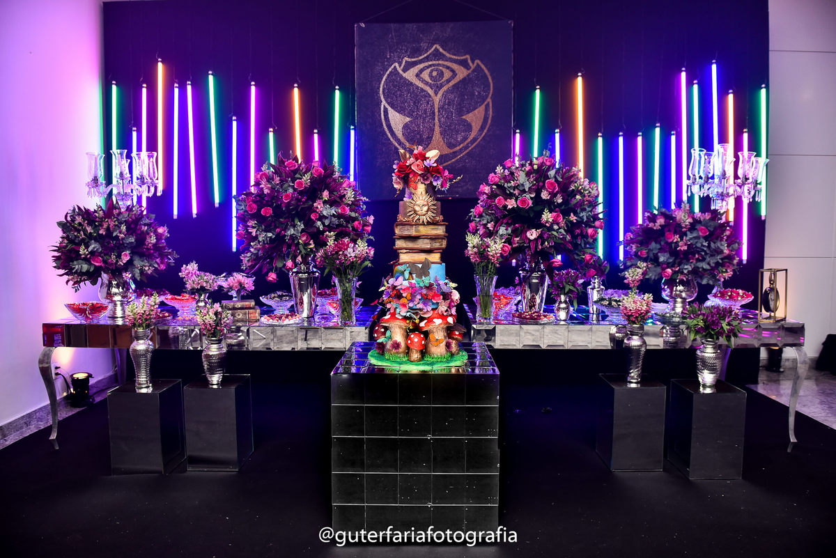 Debut, 15 anos temático, 15 anos lindo, 15 anos campinas, bolo 15 anos, cerimonial, bolo personalizado, carla magalhães.