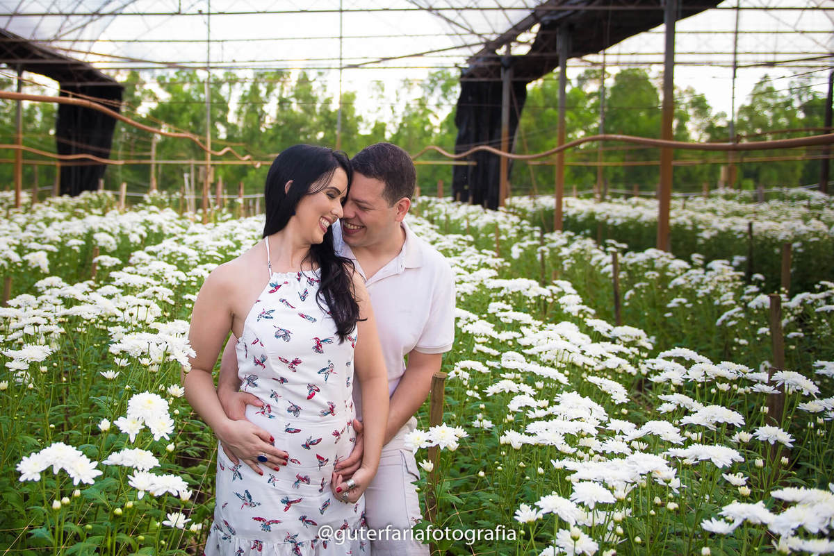 ensaio-no-jardim-de-flores,campo-de-flores-em-Holambra.