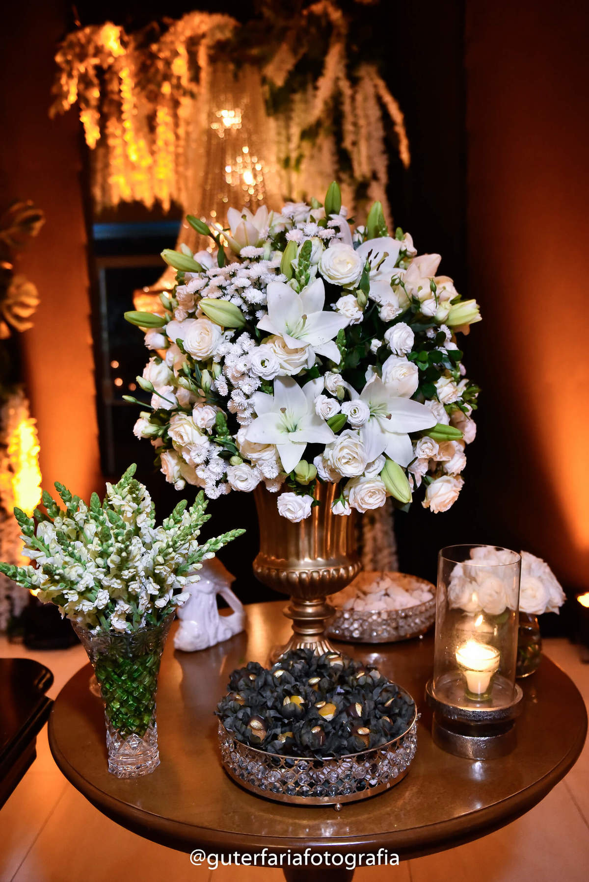 Arranjo de flor; flor de casamento.