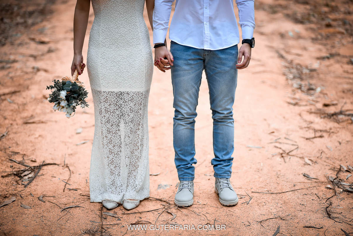 casamento na praia, fotografo de casamento na praia, praia, litoral, casamento no litoral, roupa para ensaio, look para ensaio, convite de casamento, vestido de noiva, vestido noiva.