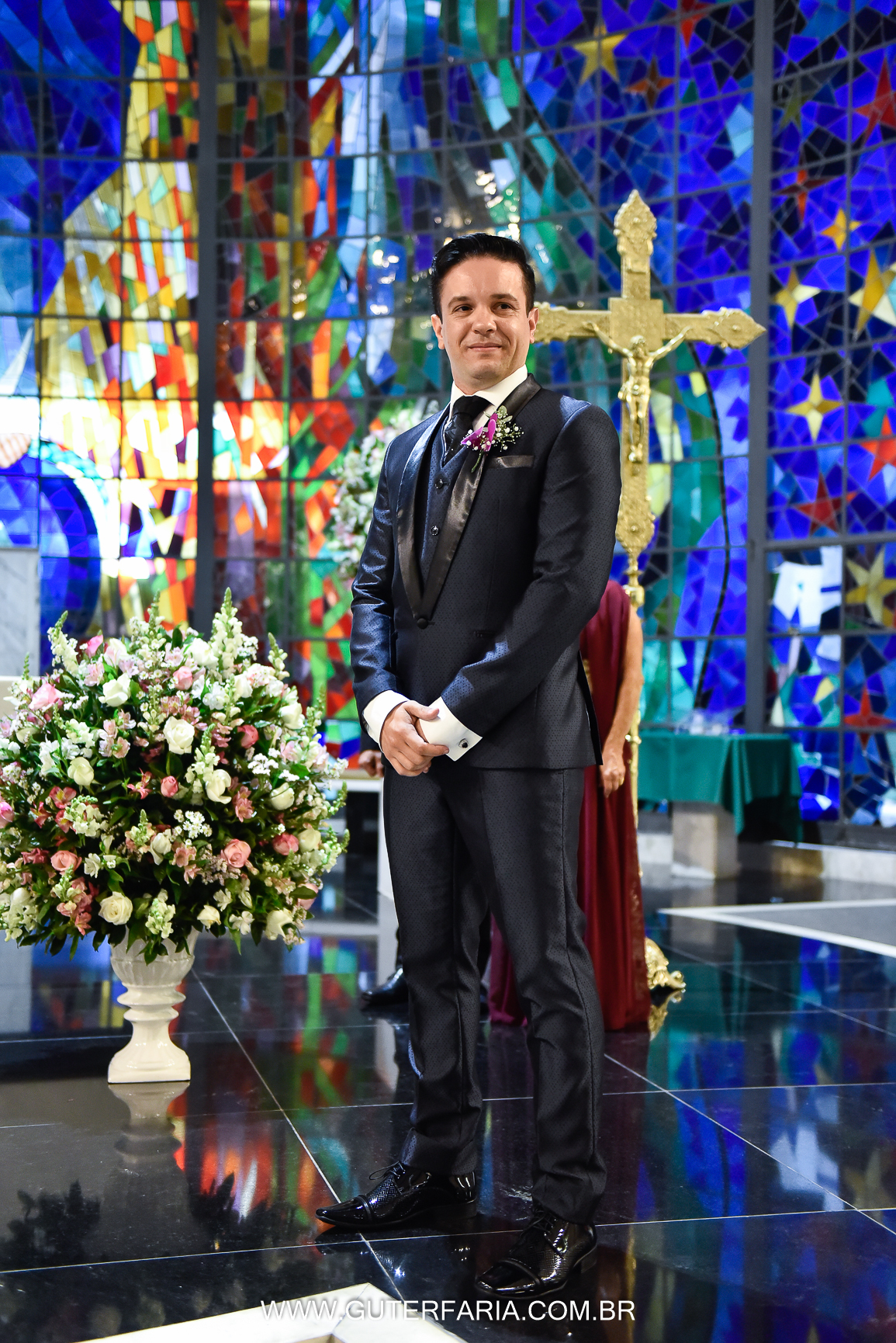 Igreja Imaculada Conceição, noivo, casamento, casamento em piracicaba, terno, terno do noivo, roupa para noivo, gravata, gravata para noivo, cor de gravata, madrinhas, padrinhos