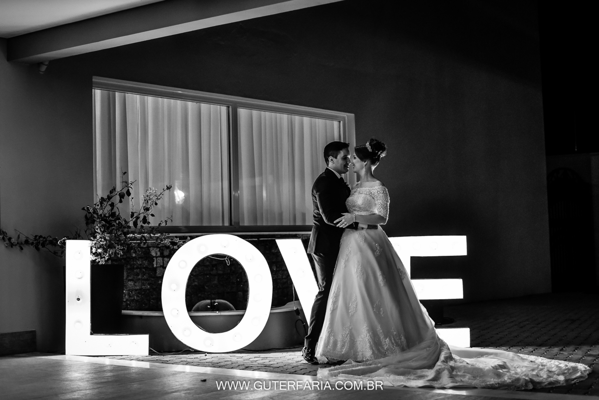 Jardini Eventos, love, decoração, decorador, casamento em piracicaba, rio piracicaba, piracicaba, igreja em piracicaba, led.