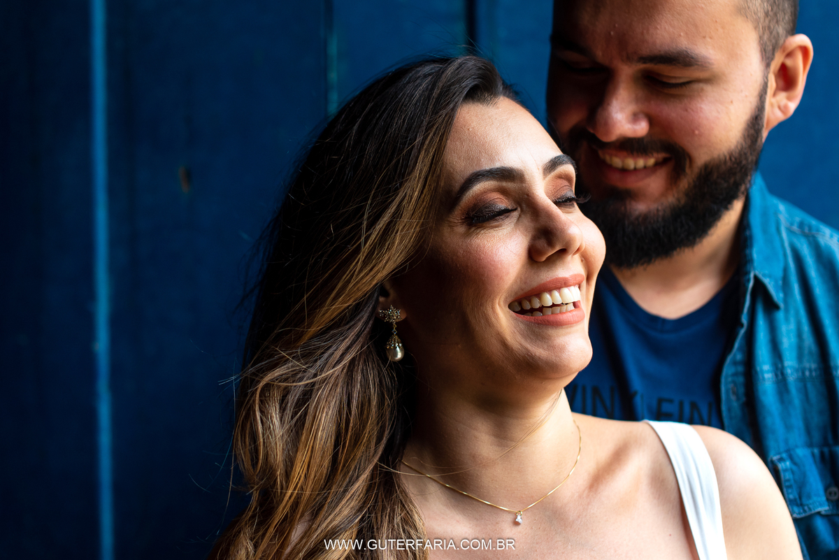 casal sorrindo, casal feliz, foto de casal