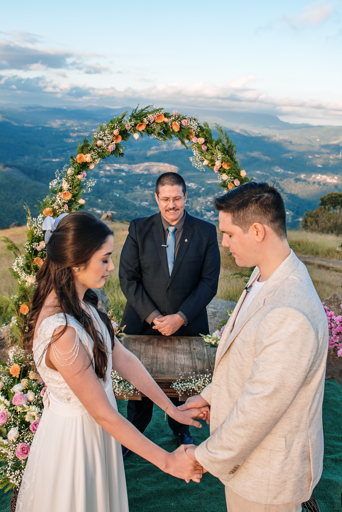 celebrante, danilo sandes, mestre de cerimonias 
