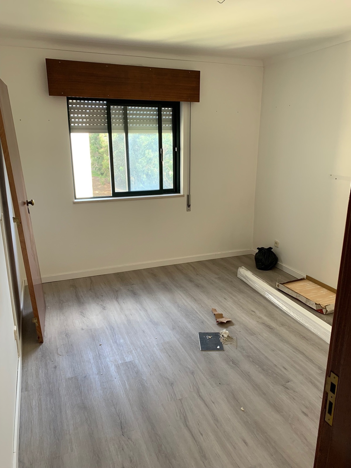 Quarto 3: Colocação de pavimento