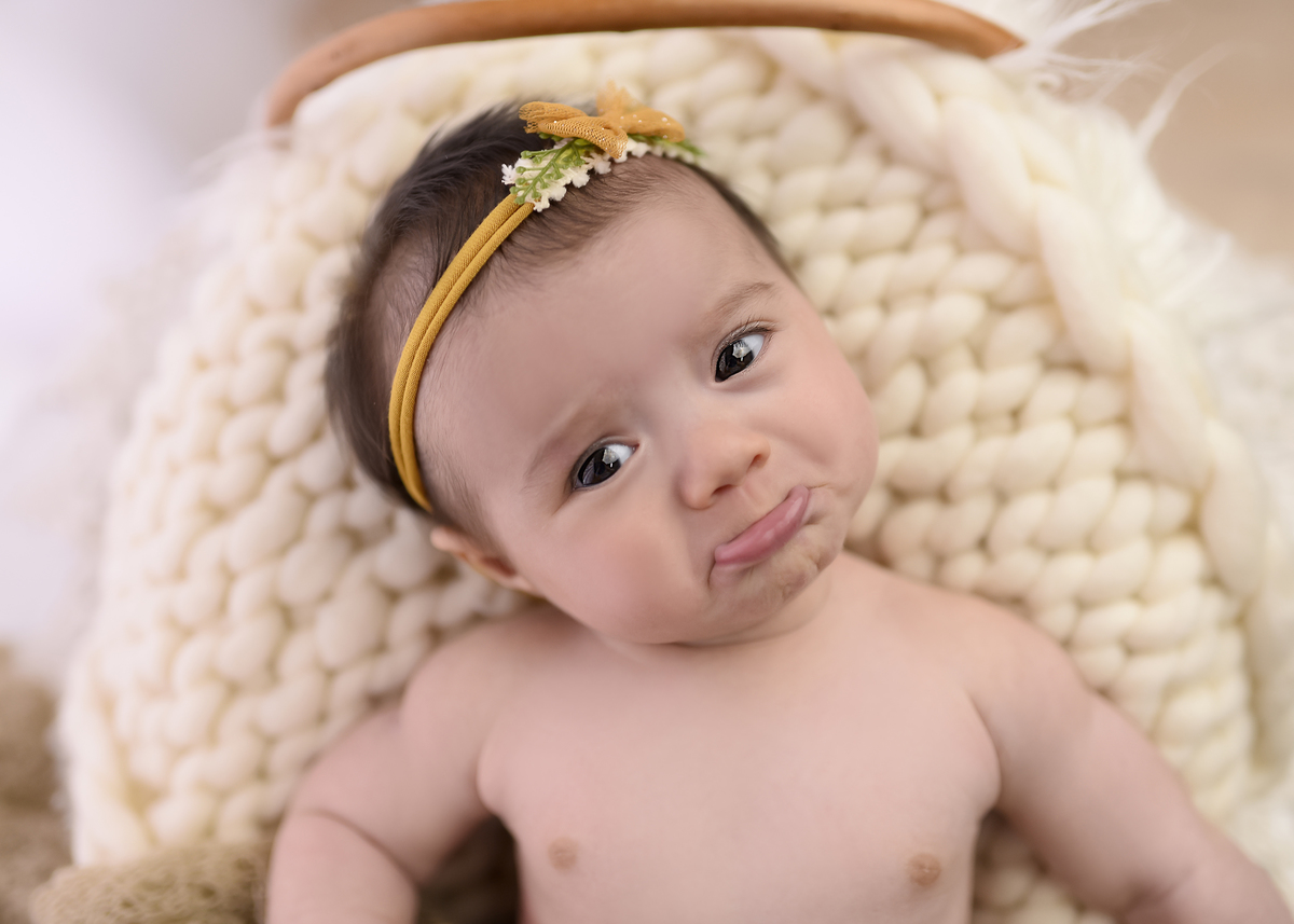 fotos em estúdio bebê 4 meses
