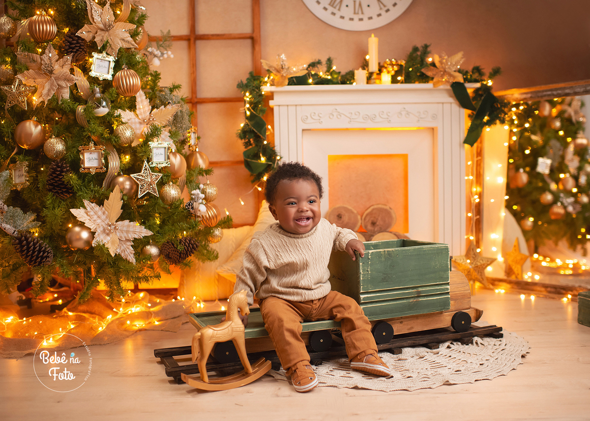 book de natal na lareira