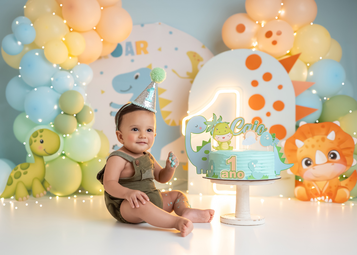 smash the cake dinossauros