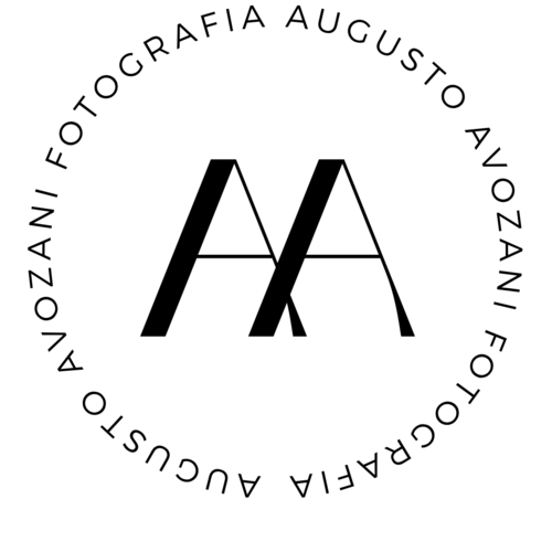 Logotipo de Augusto Avozani