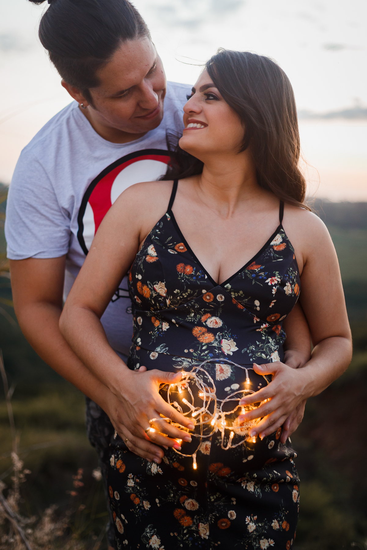 Fotografia de Gestante. Ensaio da Natália, em Araraquara São Paulo, na Pedreira. Pregnant Photography Photo. 