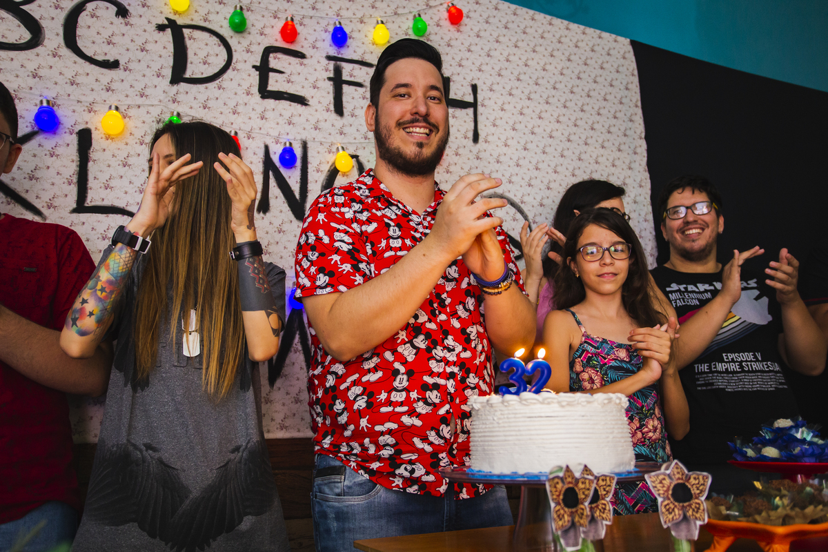 Fotografia de Aniversário do Jeff Mendes, com o surpreendente tema StrangersThings, realizado na Festolândia, em Ibitinga. Aniversary Party Photography Stranger Things