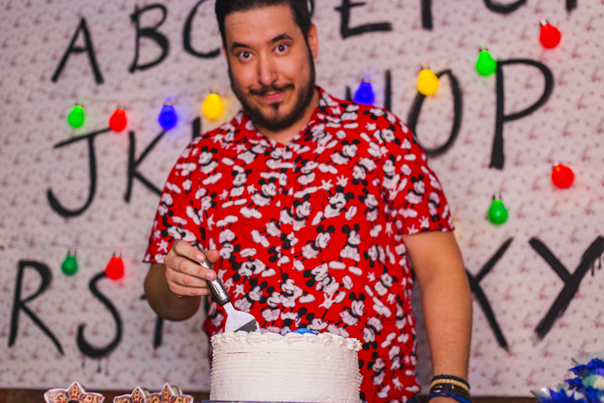 Fotografia de Aniversário do Jeff Mendes, com o surpreendente tema StrangersThings, realizado na Festolândia, em Ibitinga. Aniversary Party Photography Stranger Things