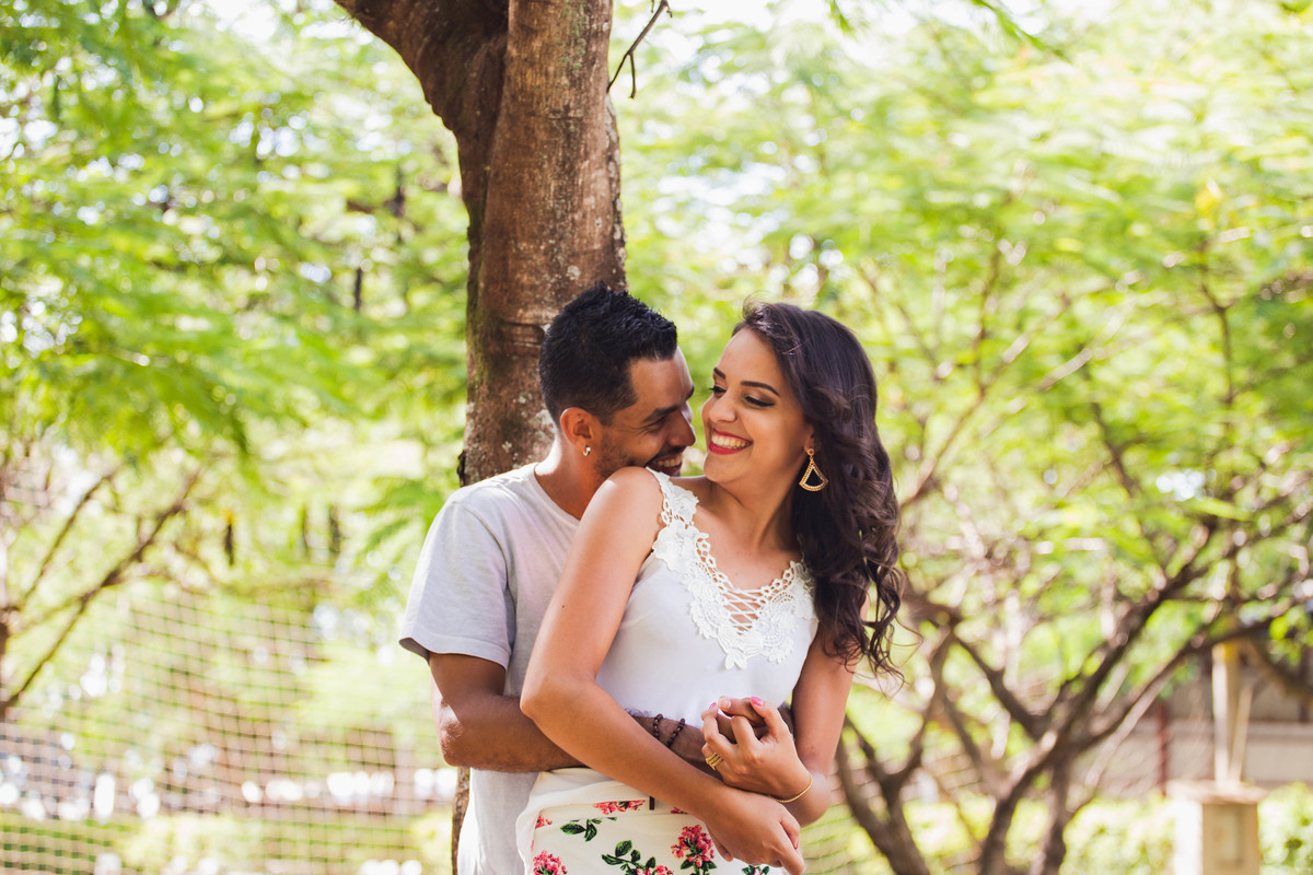 Ensaio Pré-Casamento da Fran e do Ge, realizado em Ibitinga SP, no clube de campo Andreza.  Pre Wedding. Ensaio de Casal. Fotografia de Casal. Fotografia de Casamento. Pre Wedding Photography. 