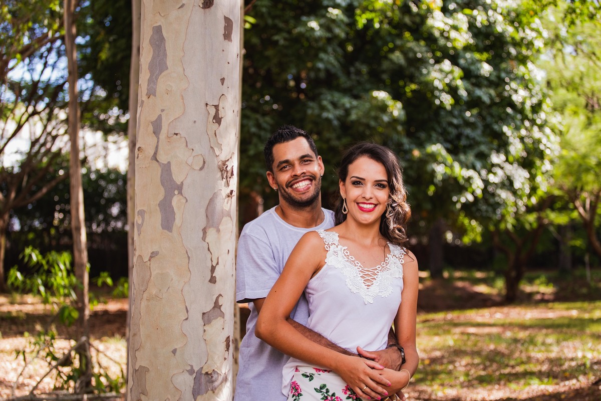 Ensaio Pré-Casamento da Fran e do Ge, realizado em Ibitinga SP, no clube de campo Andreza.  Pre Wedding. Ensaio de Casal. Fotografia de Casal. Fotografia de Casamento. Pre Wedding Photography. 