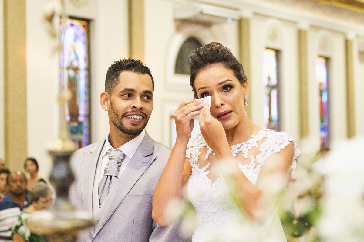 Fotografia de casamento em Ibitinga. Fotografo de casamento em Ibitinga. Noiva. Festa de Casamento. Vestido de Noiva. Maquiagem para casamento. Wedding Photography.