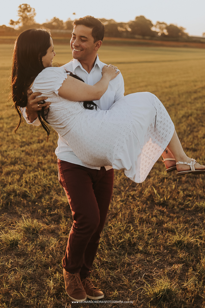 prewedding-por-do-sol-ensaio-holambra