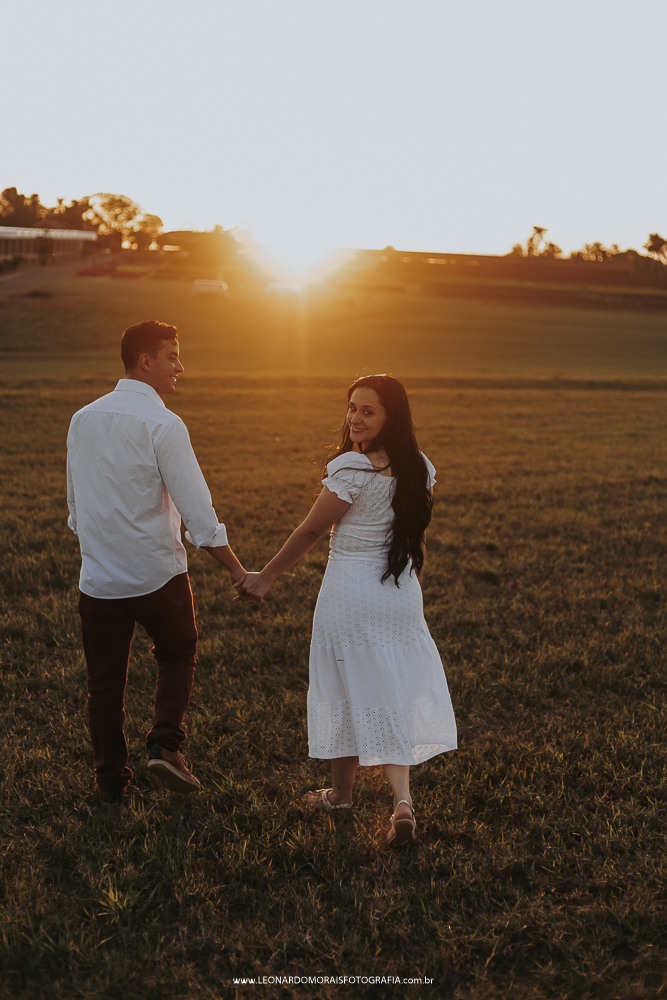 prewedding-por-do-sol-ensaio-holambra