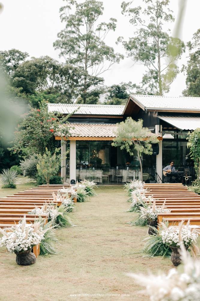 casamento-classico-cerimonia-ar-livre