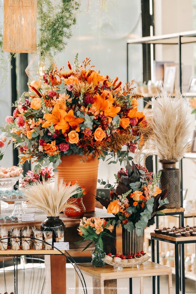 decoração-mesa-bolo-casamento-classico-outono