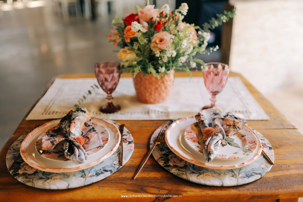 decoração-cerimonia-ao-ar-livre-casamento-chacara-caminho-de-luz