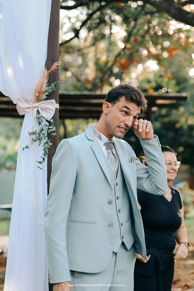 noivo-casamento-entrada