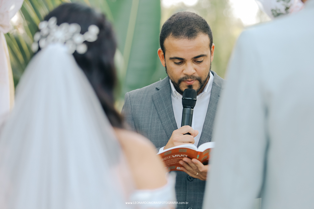 pastor-casamento-cerimonia