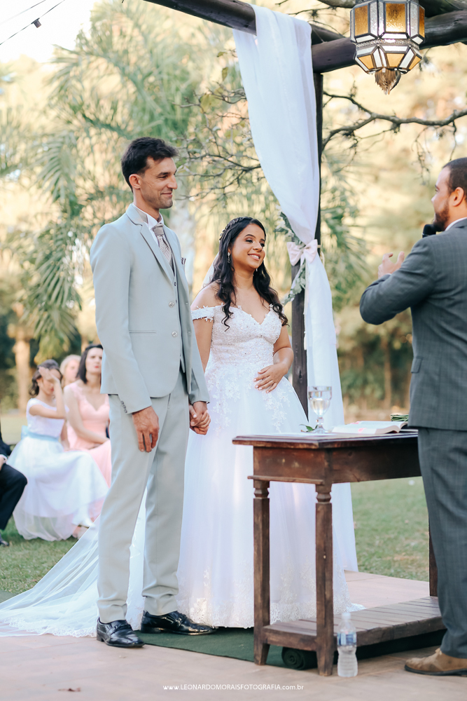 cerimonia-ao-ar-livre-casamento