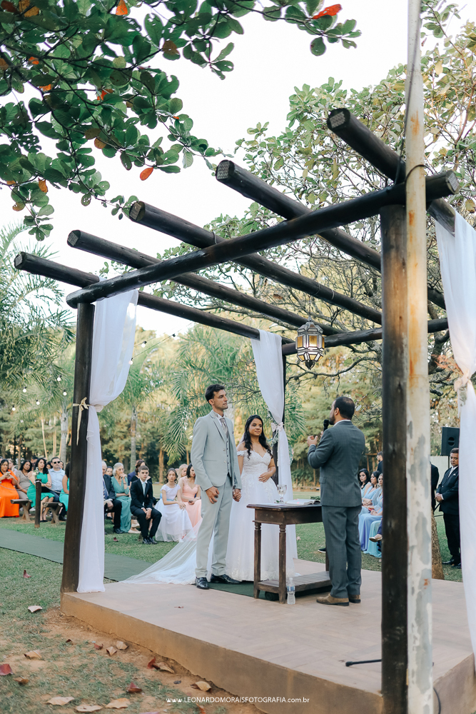 cerimonia-ao-ar-livre-casamento