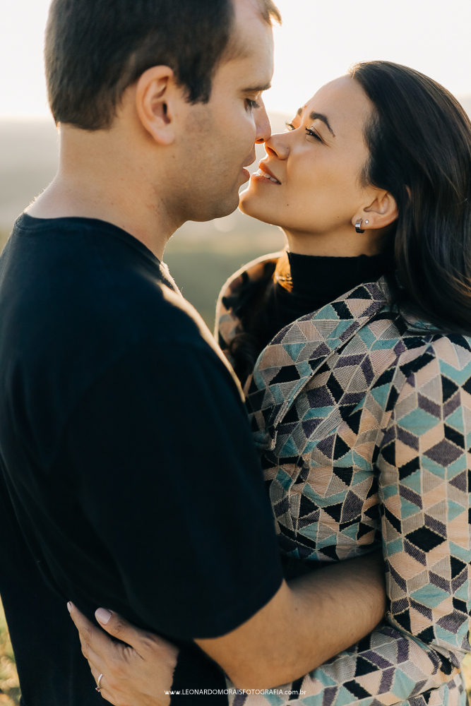 pre-wedding-morro-do-capuava-por-do-sol