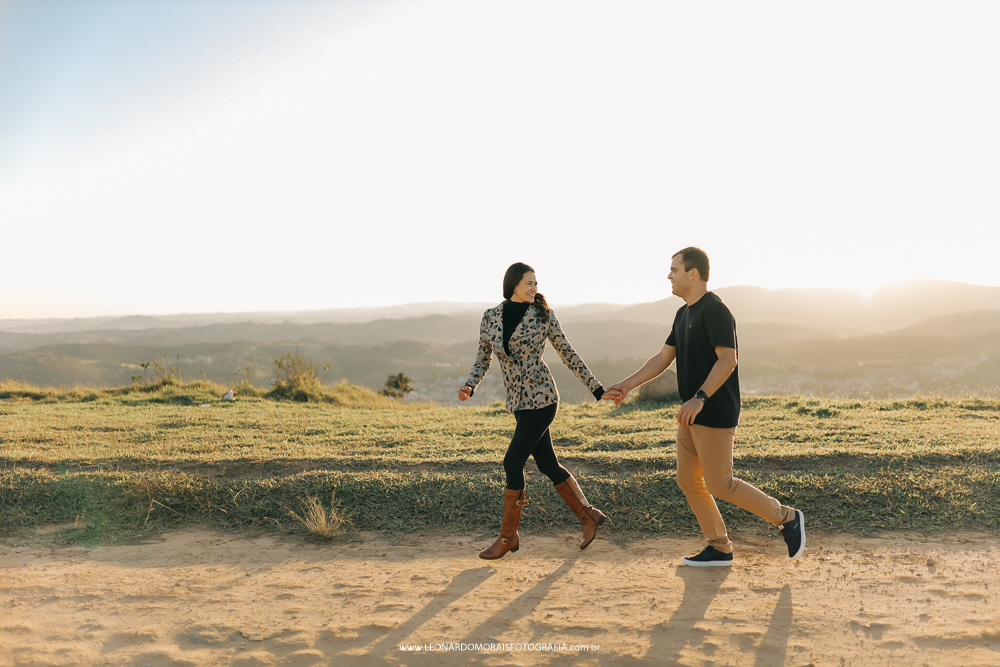 pre-wedding-morro-do-capuava-por-do-sol