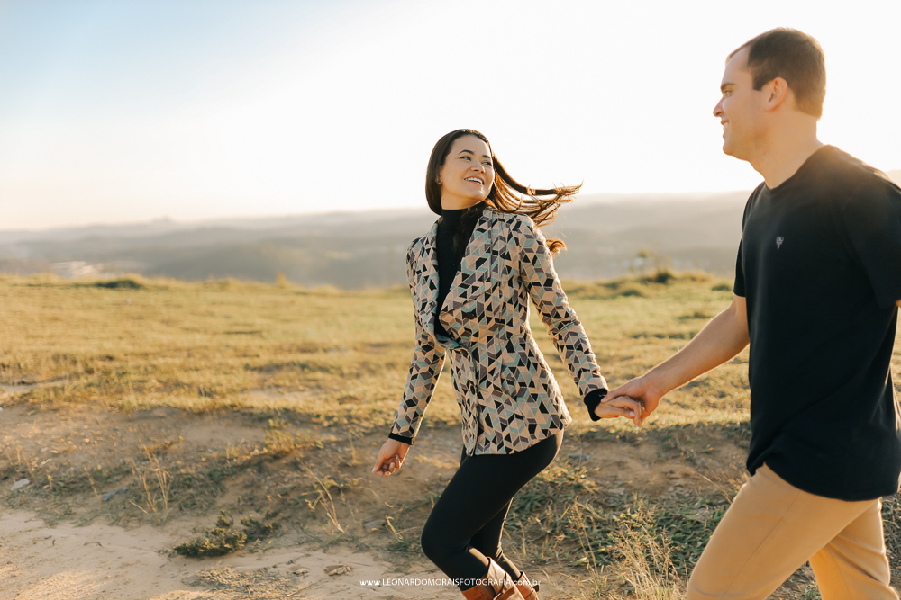 pre-wedding-morro-do-capuava-por-do-sol