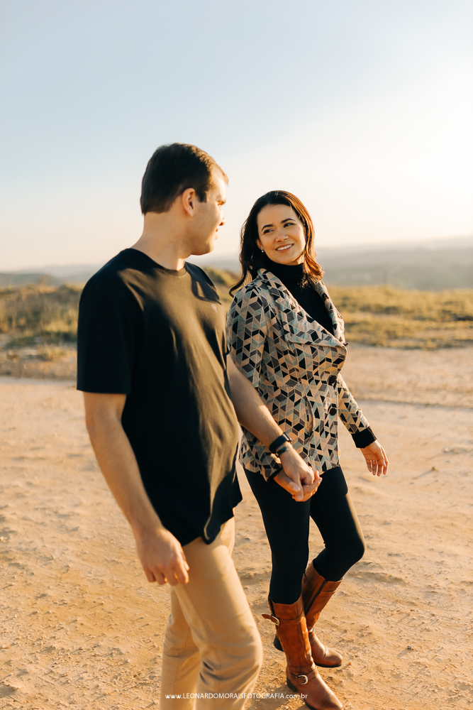 pre-wedding-morro-do-capuava-por-do-sol