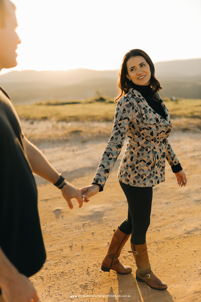 pre-wedding-morro-do-capuava-por-do-sol