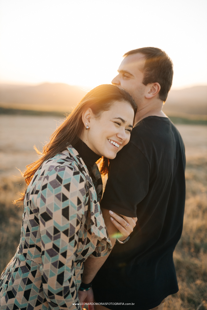 pre-wedding-morro-do-capuava-por-do-sol