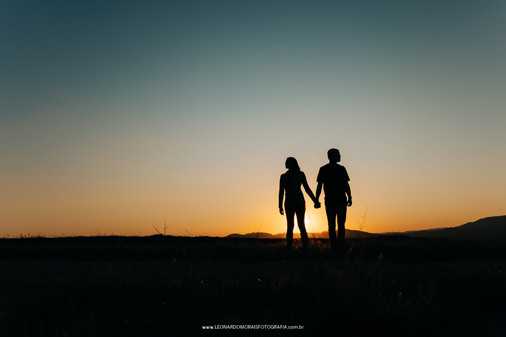 pre-wedding-morro-do-capuava-por-do-sol