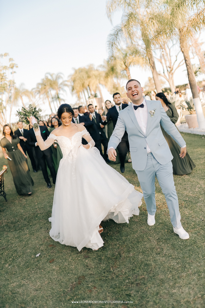 saida-dos-noivos