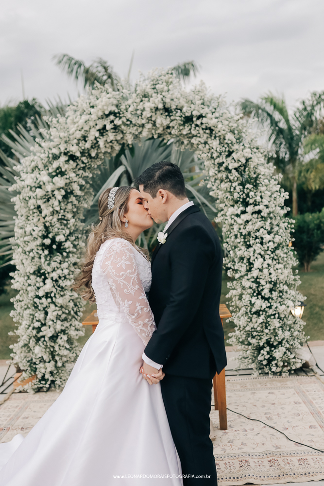 beijo-dos-noivos